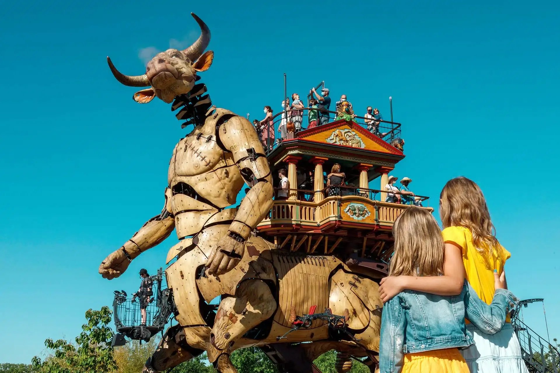 minotaure-halle-machine